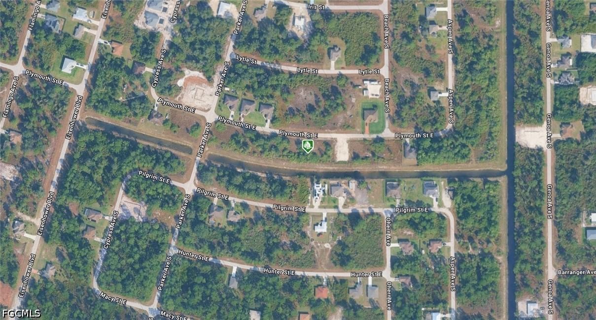 1030 Plymouth Street E, Lehigh Acres, FL 33974 photo 2