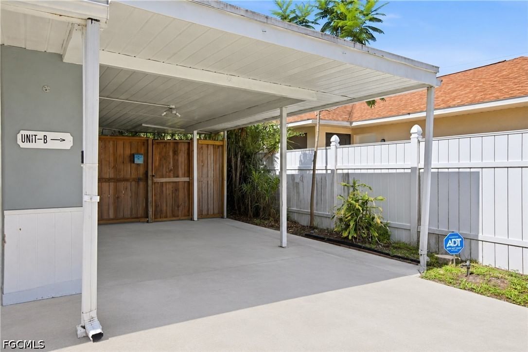 1918 Grace Avenue, Fort Myers, FL 33901 photo 4