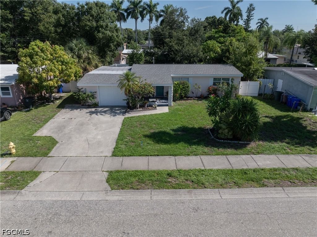 1643 Ricardo Avenue, Fort Myers, FL 33901 photo 4