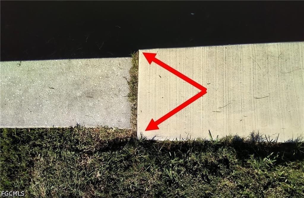 2011 NE 2nd Street, Cape Coral, FL 33909 photo 4