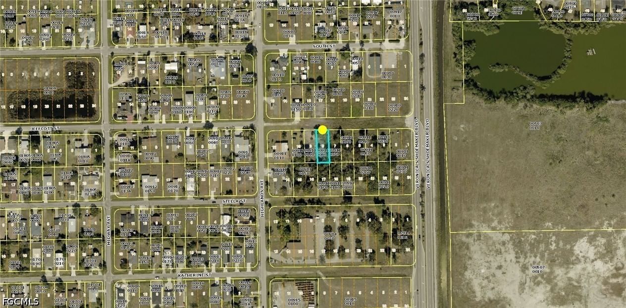 3520 Jeffcott Street, Fort Myers, FL 33916 photo 2