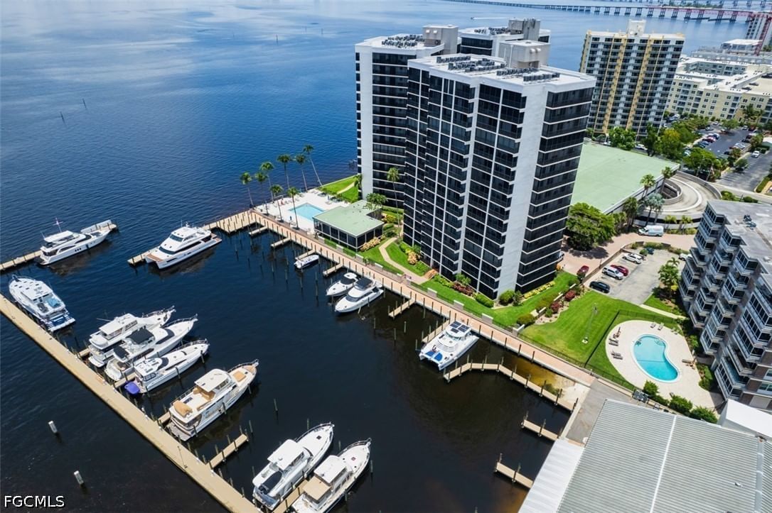 1900 Virginia Avenue #102, Fort Myers, FL 33901 photo 4