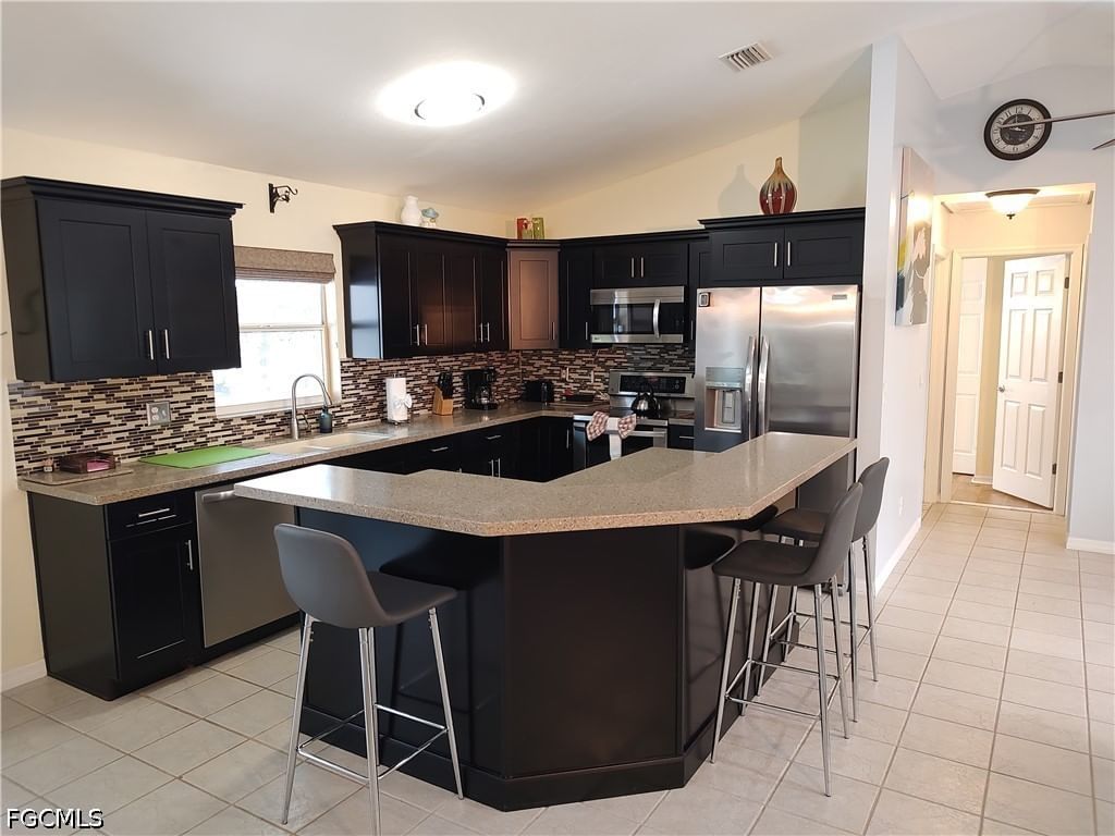 2919 SW 25th Street, Cape Coral, FL 33914 photo 5