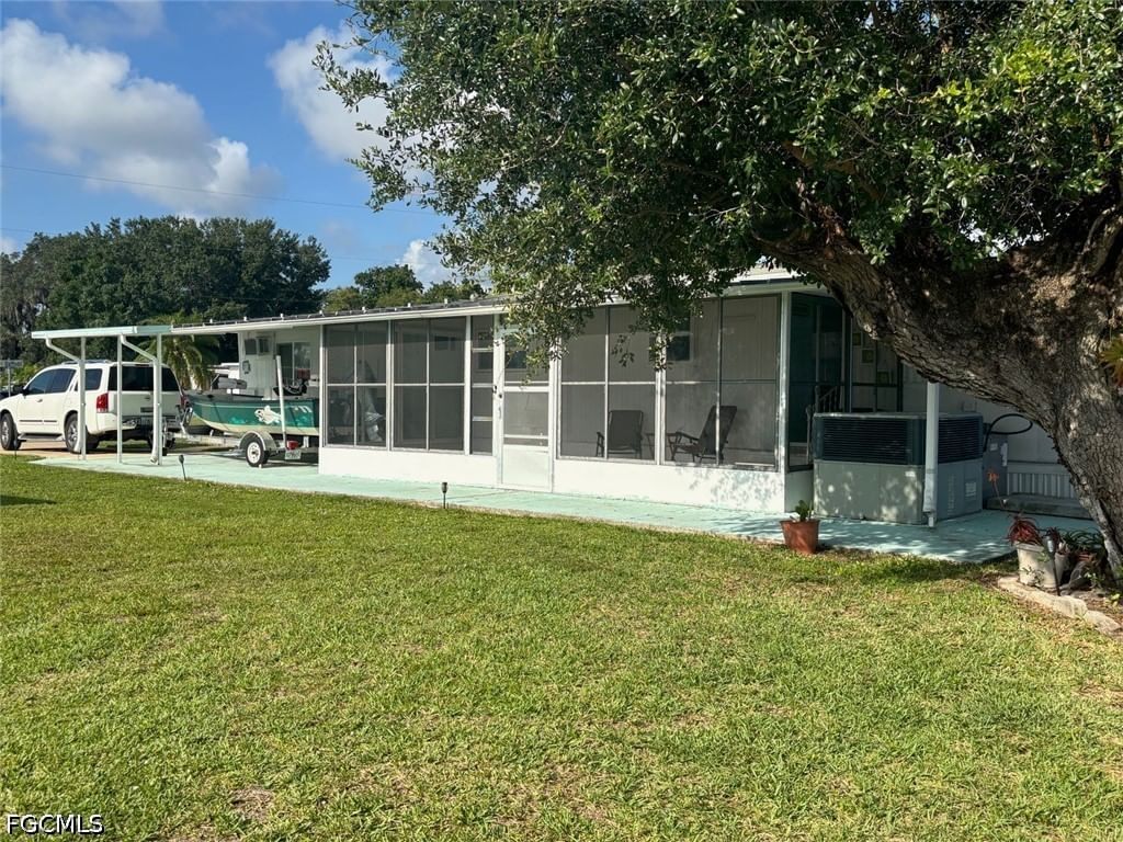 2012 S Olga Drive, Fort Myers, FL 33905 photo 2