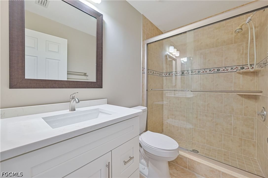 17623 Marco Island Lane, Fort Myers, FL 33908 photo 2