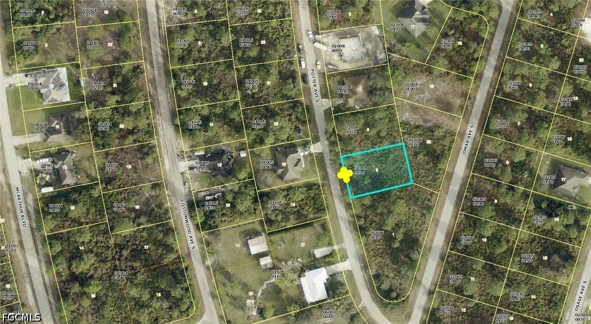 527 Potter Avenue S, Lehigh Acres, FL 33974 photo 2