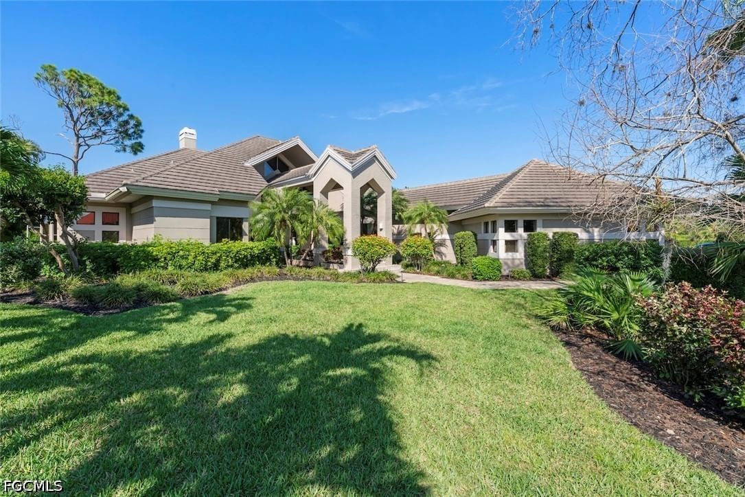 8301 Glenfinnan Circle, Fort Myers, FL 33912 photo 2