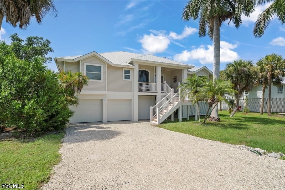 1858 Farm Trail, Sanibel, FL 33957 photo 2