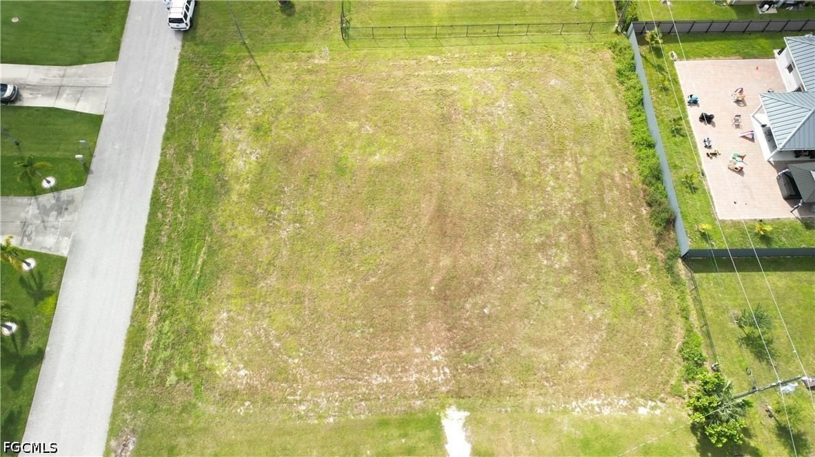 519 NW 20th Terrace, Cape Coral, FL 33993 photo 2