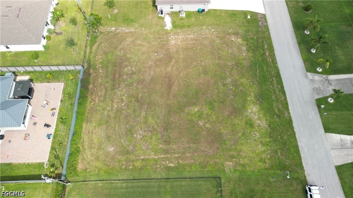 519 NW 20th Terrace, Cape Coral, FL 33993 photo 3