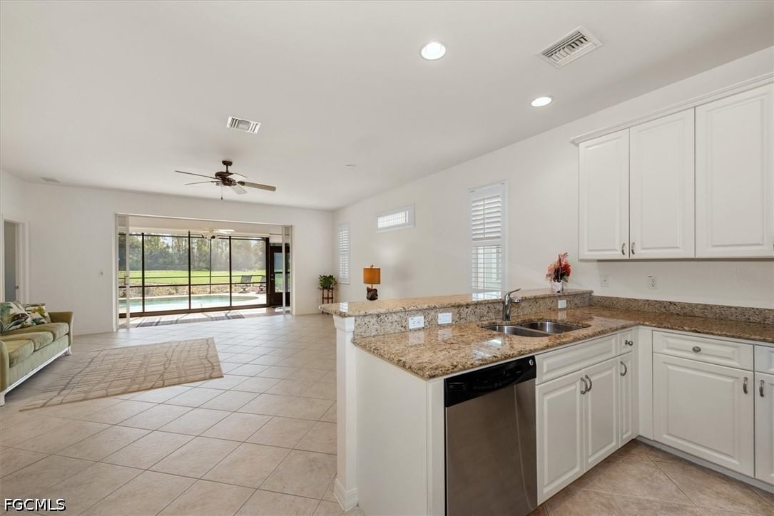 3454 Crosswater Drive, North Fort Myers, FL 33917 photo 3