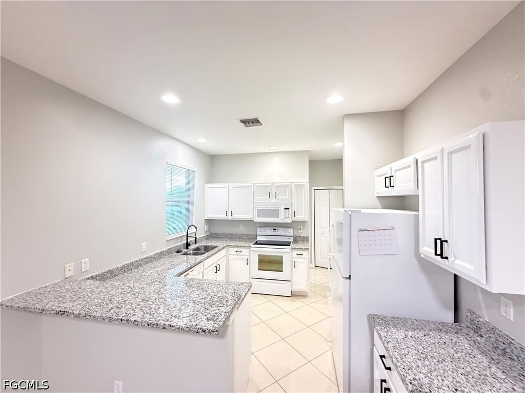 3813 19th Street SW, Lehigh Acres, FL 33976 photo 5
