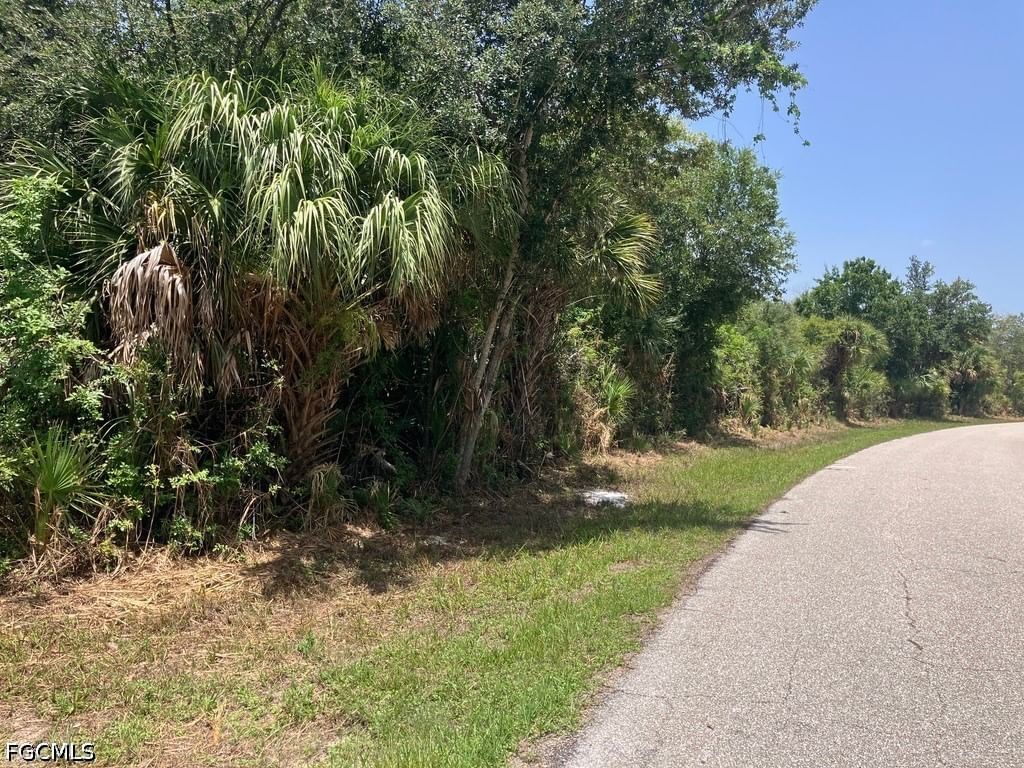 7219 Freeberg Circle, Port Charlotte, FL 33981 photo 4