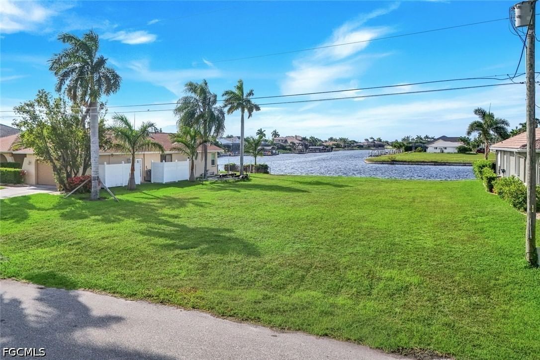2834 SW 30th Street, Cape Coral, FL 33914 photo 5