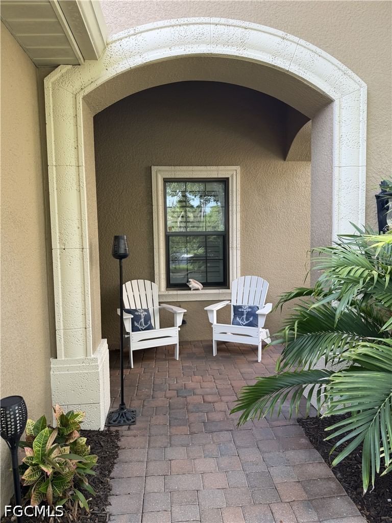 10088 Montevina Drive, Estero, FL 33928 photo 3