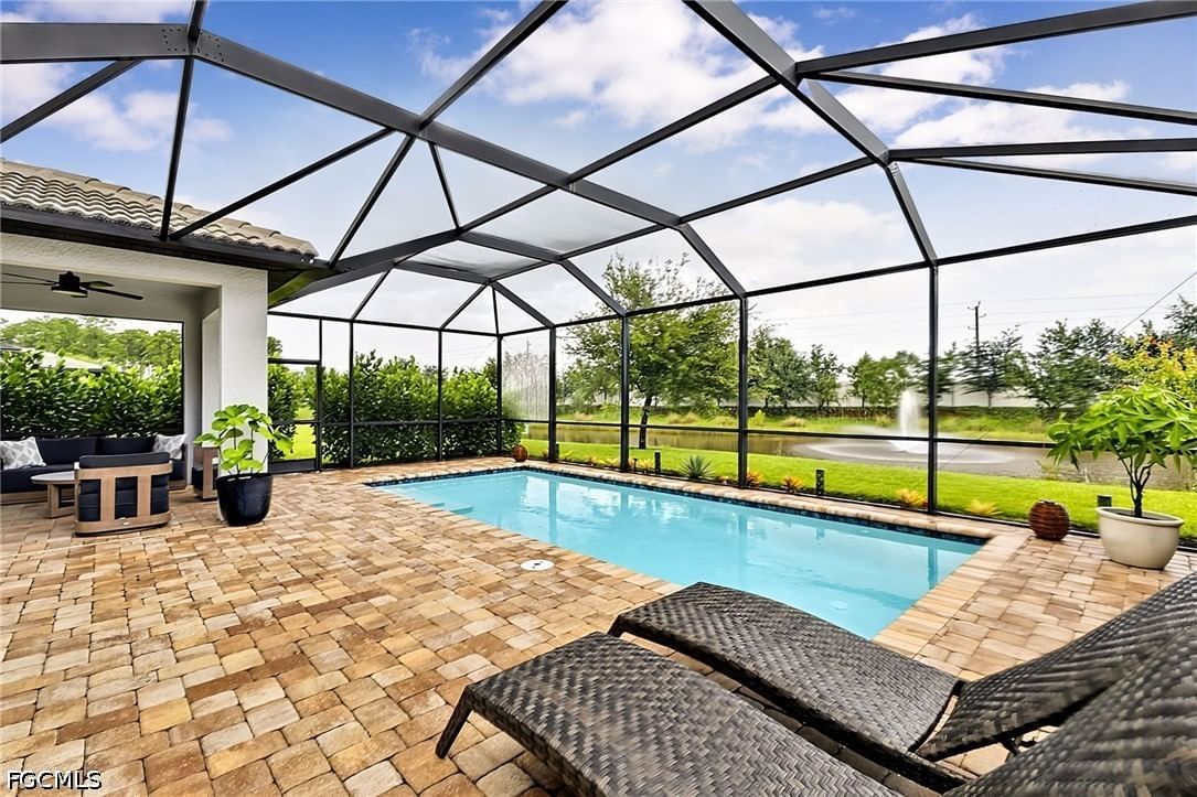 9214 Bexley Drive, Fort Myers, FL 33967 photo 2