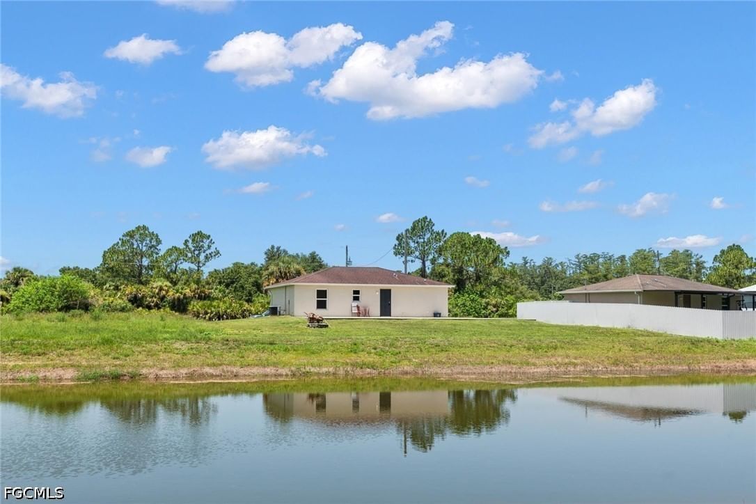 8008 Spice Court, Labelle, FL 33935 photo 4