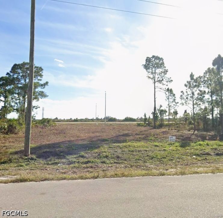 3392 Meadow Road, Lehigh Acres, FL 33974 photo 3