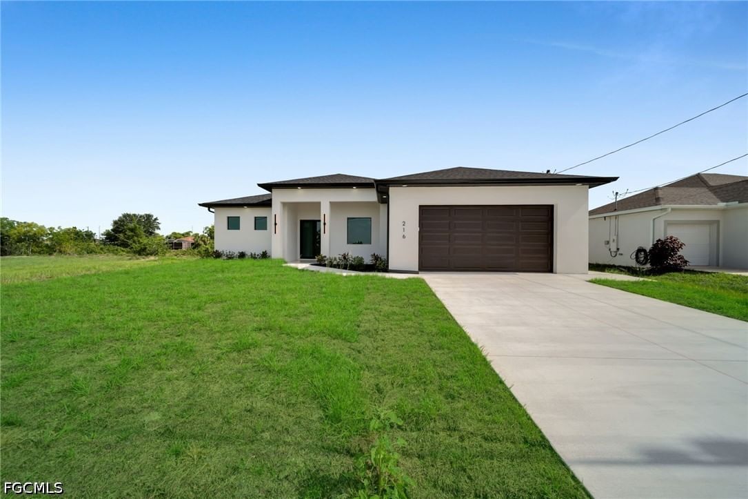 216 NE 25th Terrace, Cape Coral, FL 33909 photo 2