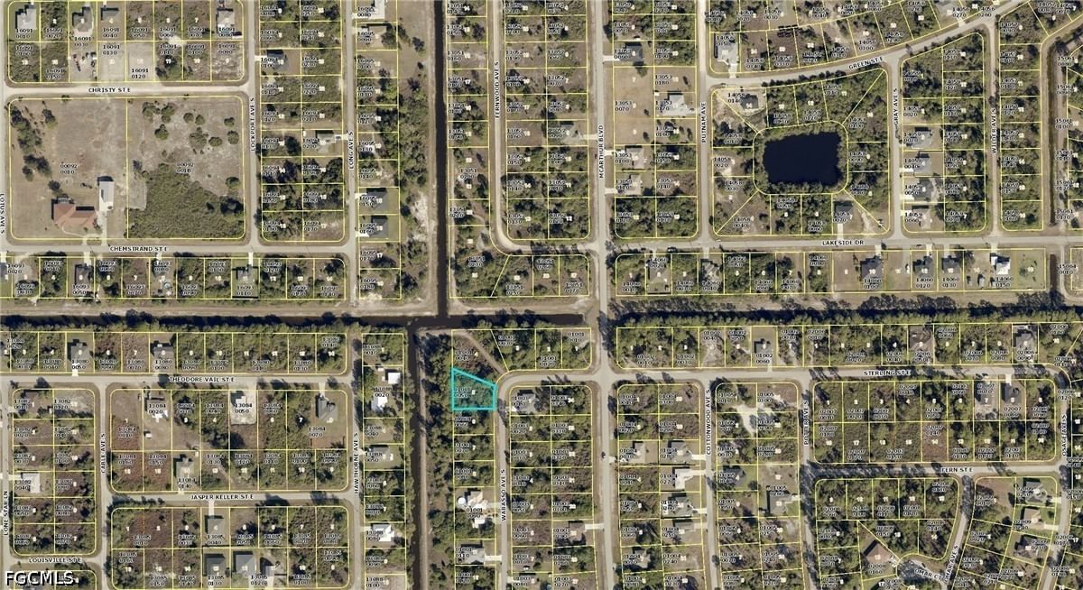 504 Wabasso Avenue S, Lehigh Acres, FL 33974 photo 4