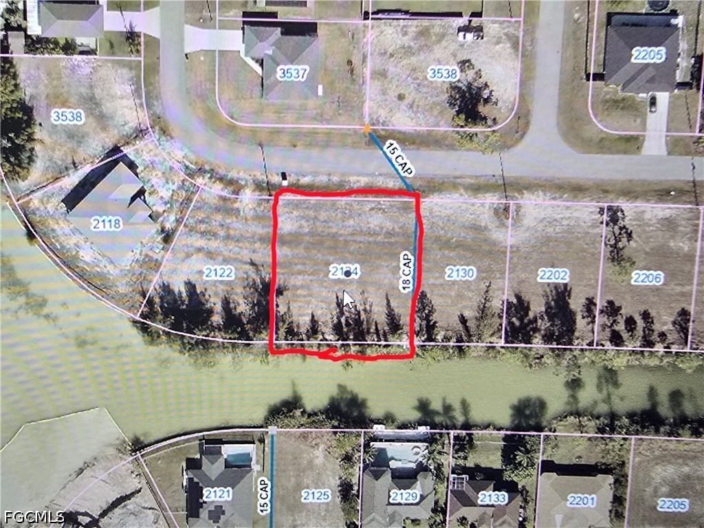 2124 NE 35th Lane, Cape Coral, FL 33909 photo 4