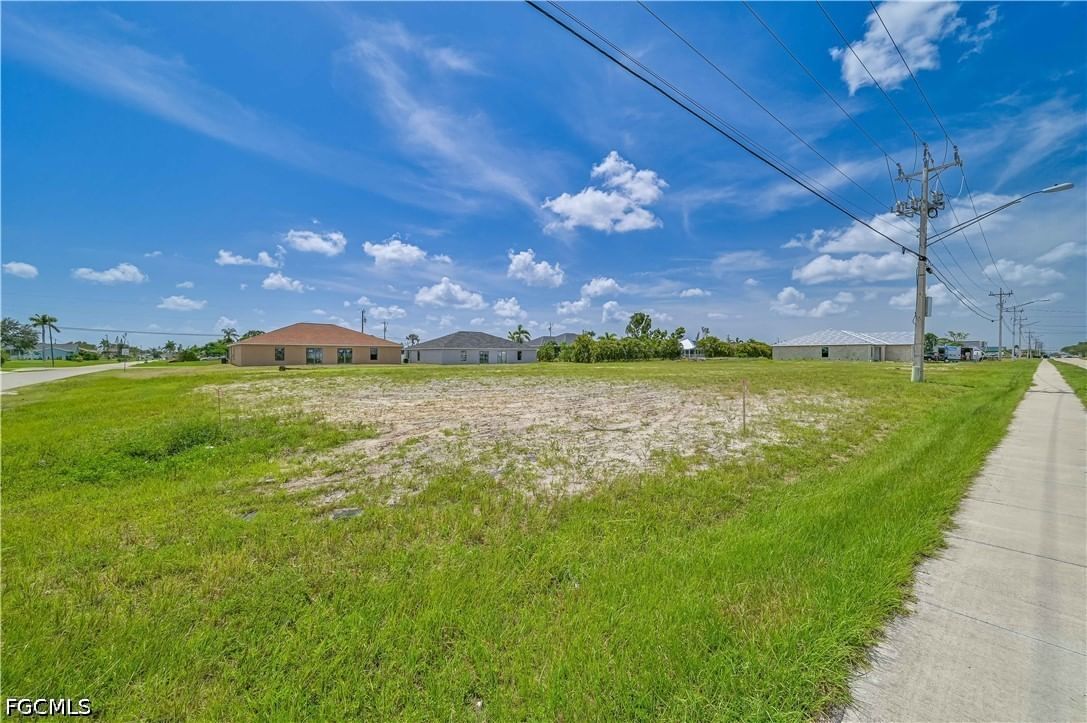 2916 Skyline Boulevard, Cape Coral, FL 33914 photo 5