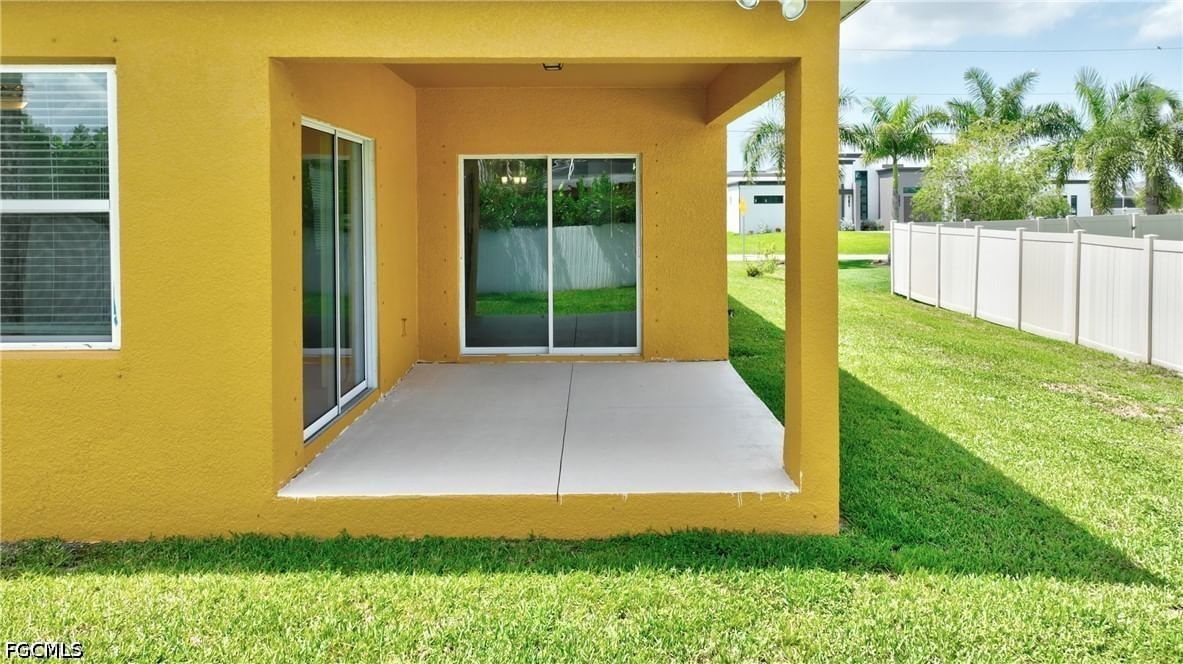 1913 SW 26th Terrace, Cape Coral, FL 33914 photo 4