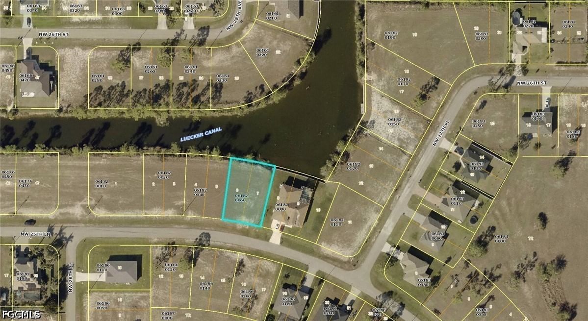 2711 NW 25th Lane, Cape Coral, FL 33993 photo 2