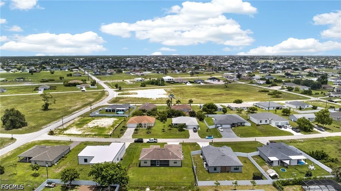 2714 NW 1st Place, Cape Coral, FL 33993 photo 4