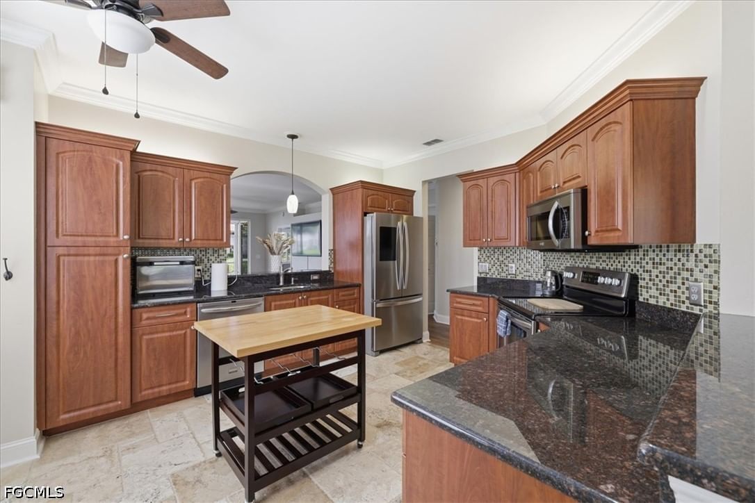 9361 Alamander Court #401, Fort Myers, FL 33919 photo 3