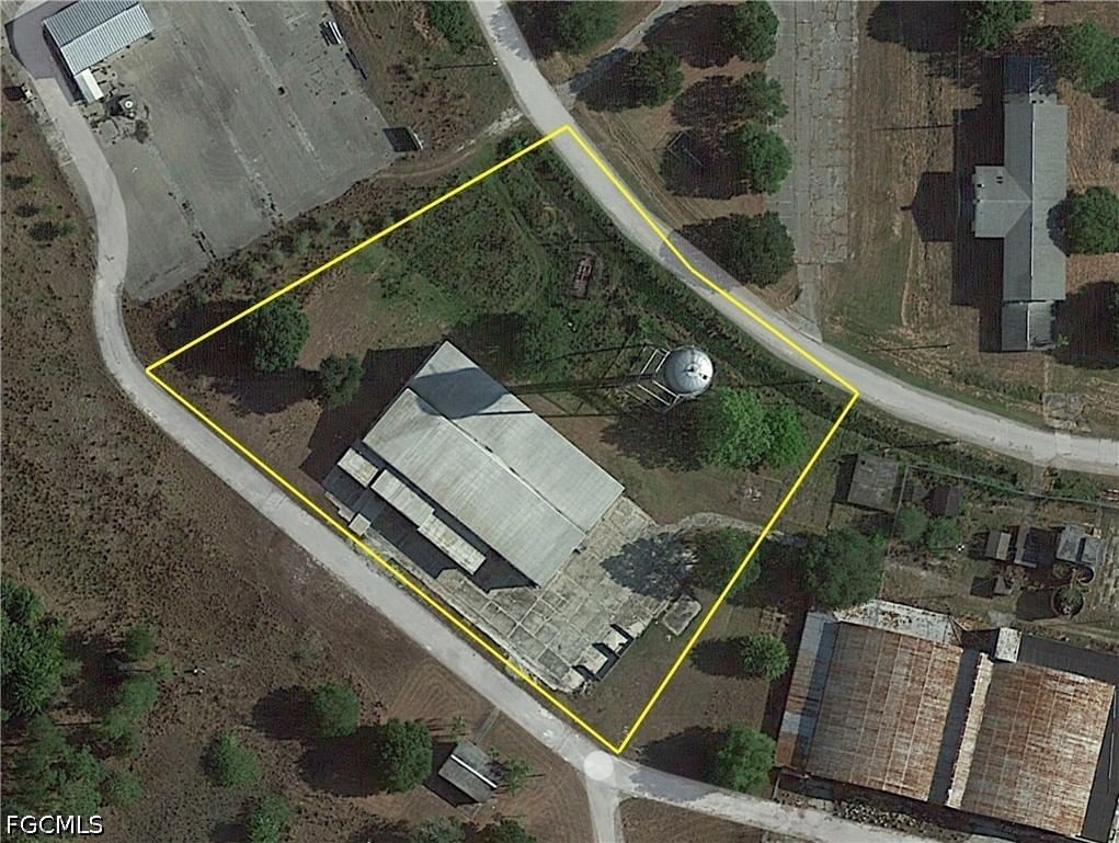 SE Hwy 31 #W, Arcadia, FL 34266