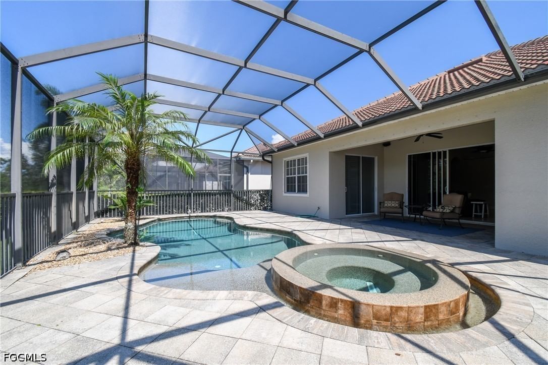 5742 Calmar Breeze Lane, Fort Myers, FL 33908 photo 3