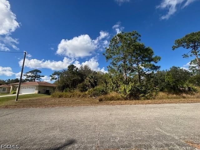 611 Highland Avenue, Lehigh Acres, FL 33972 photo 4