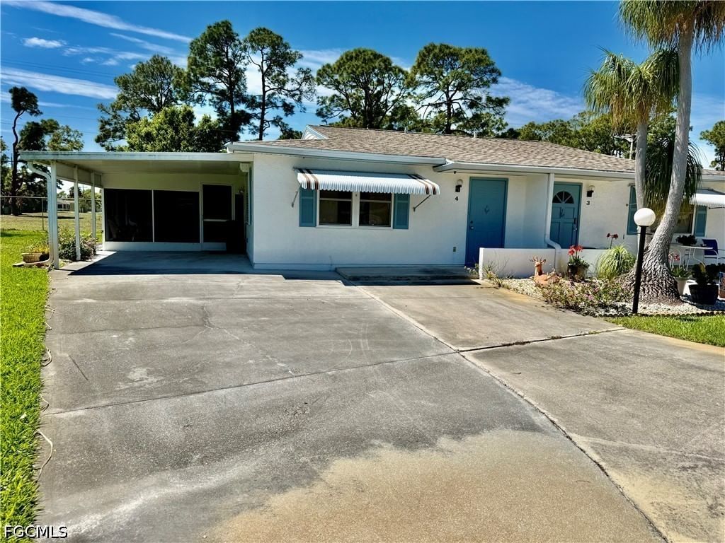 4 Desert Ash Court, Lehigh Acres, FL 33936 photo 2