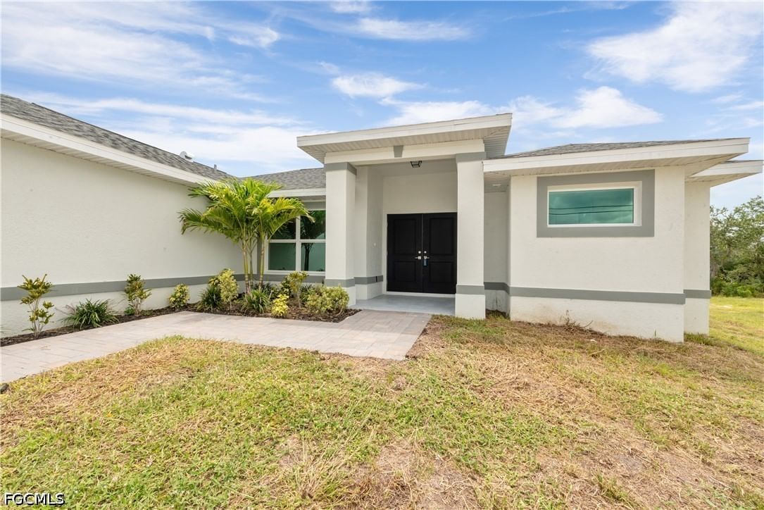 1718 NE 13th Place, Cape Coral, FL 33909 photo 5