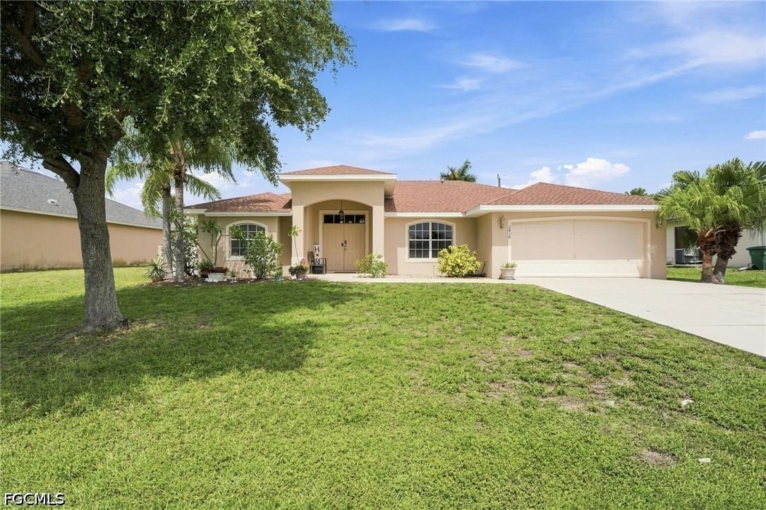 3418 Oasis Boulevard, Cape Coral, FL 33914 photo 2