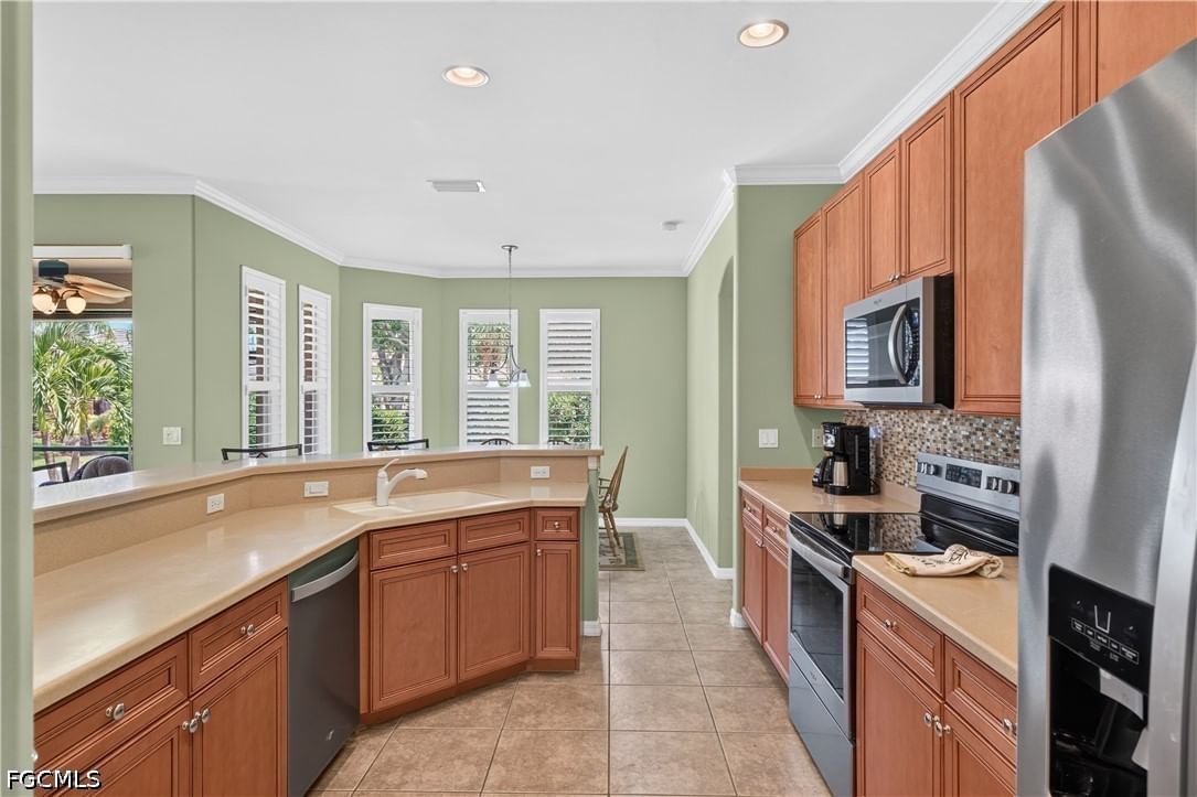 13818 Village Creek Drive, Fort Myers, FL 33908 photo 3