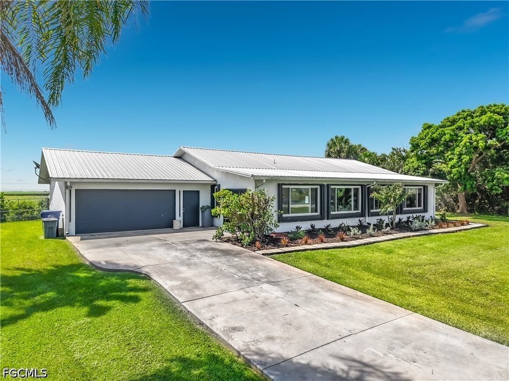 2795 River Road, Moore Haven, FL 33471 photo 3