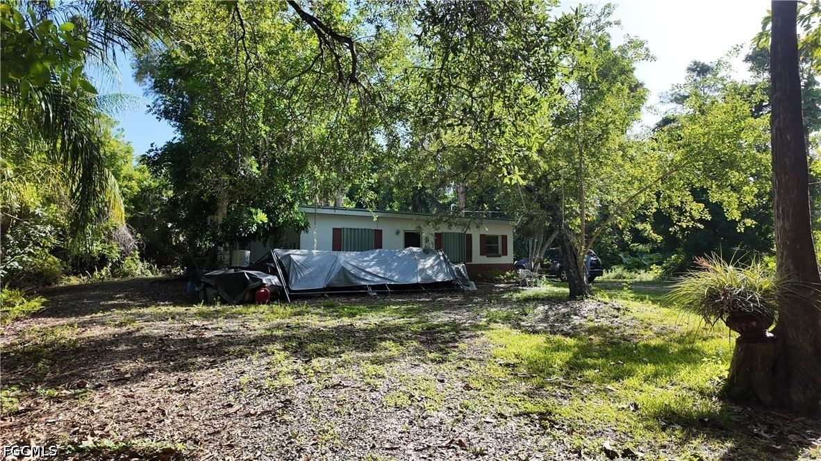 6969 Magnolia Lane, Fort Myers, FL 33966 photo 3