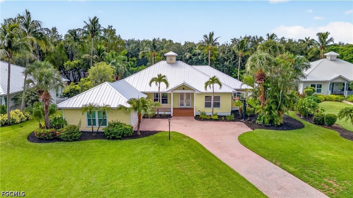 12281 McGregor Palms Drive, Fort Myers, FL 33908 photo 2
