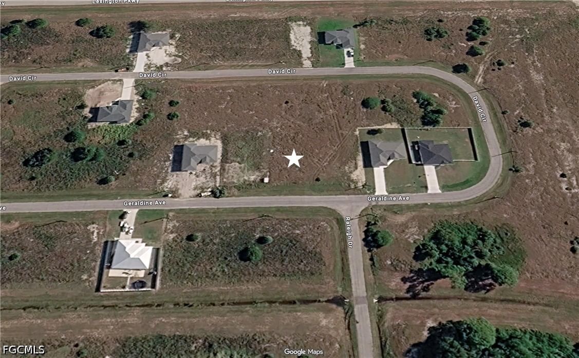 555 David Circle, Labelle, FL 33935 photo 4