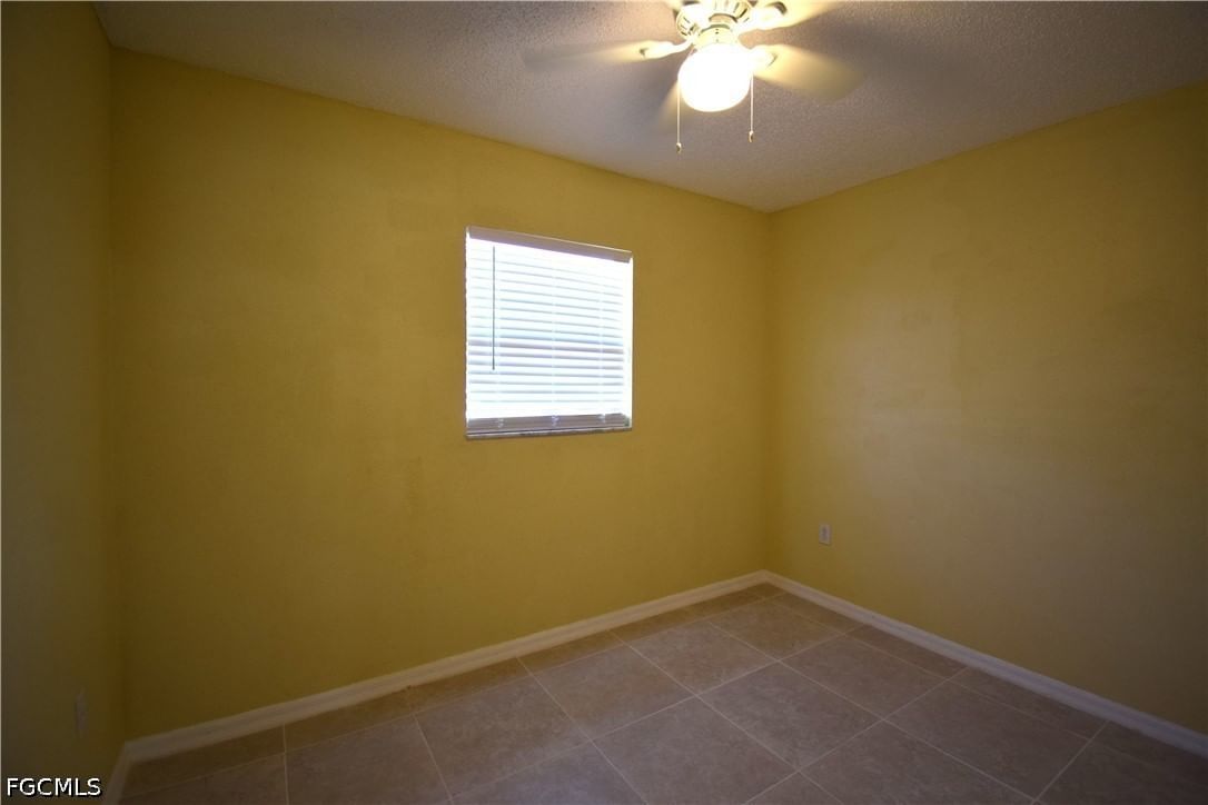 7 W Clermont Court, Fort Myers, FL 33916 photo 4