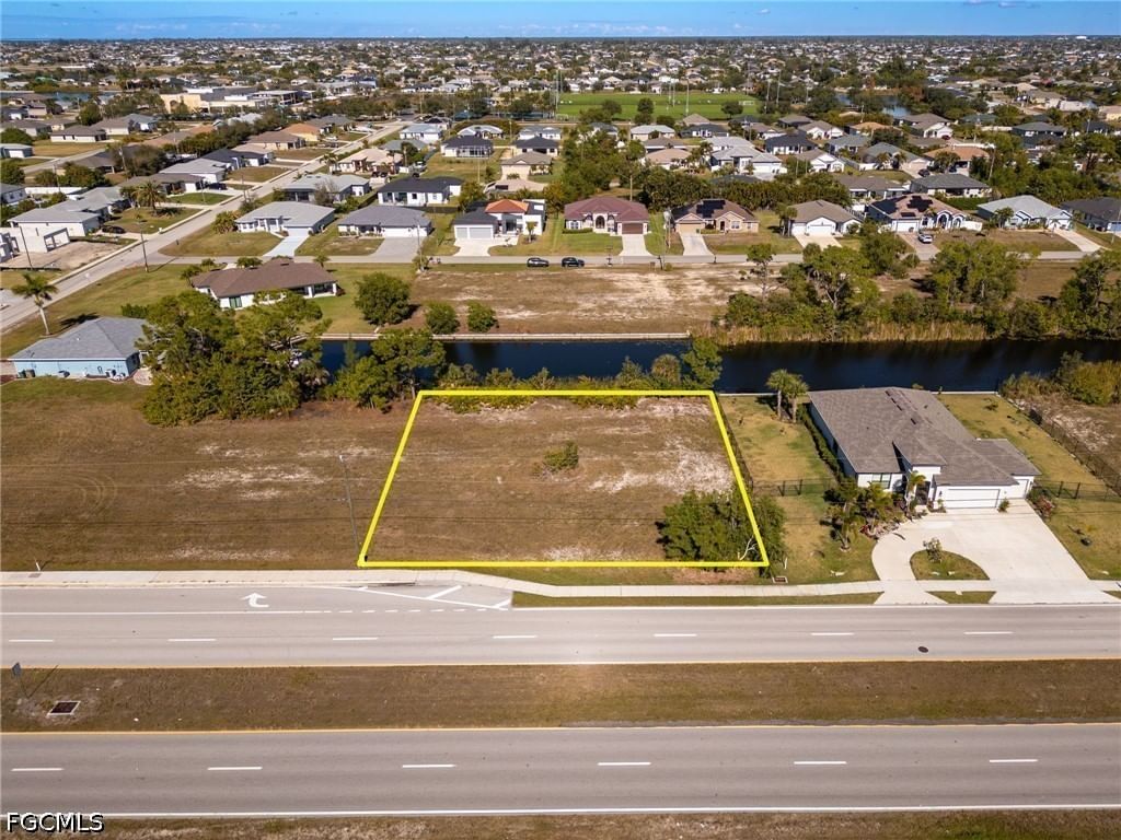 2719 Ceitus Parkway, Cape Coral, FL 33991 photo 3