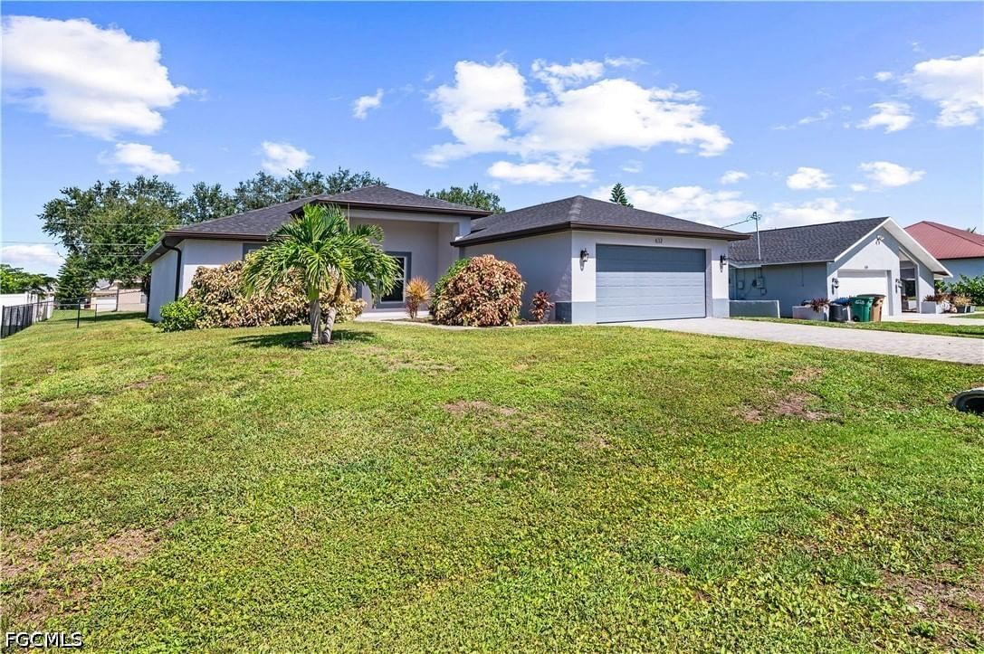632 NE 2nd Avenue, Cape Coral, FL 33909 photo 2