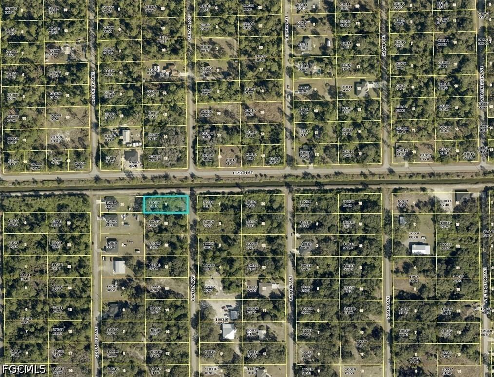 1923 Canton Avenue, Lehigh Acres, FL 33972 photo 3