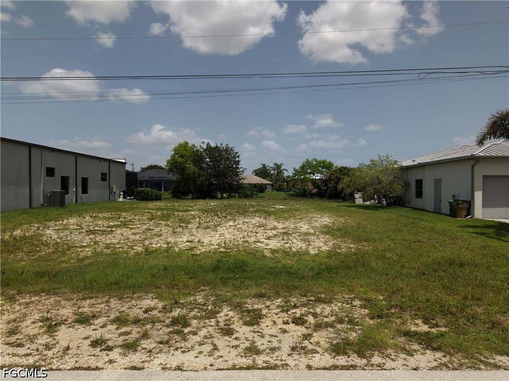 3315 SW 11th Court, Cape Coral, FL 33914 photo 3