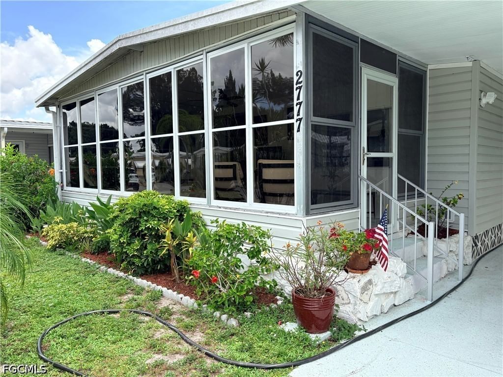 2777 Indianwood Drive, North Fort Myers, FL 33917 photo 2