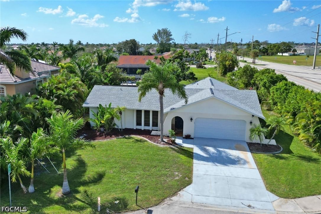 4800 SW 12th Place, Cape Coral, FL 33914 photo 2
