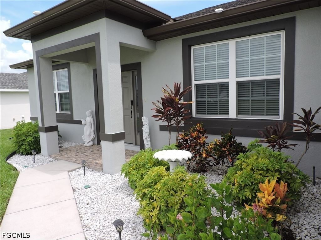 204 NW 11th Street, Cape Coral, FL 33993 photo 4