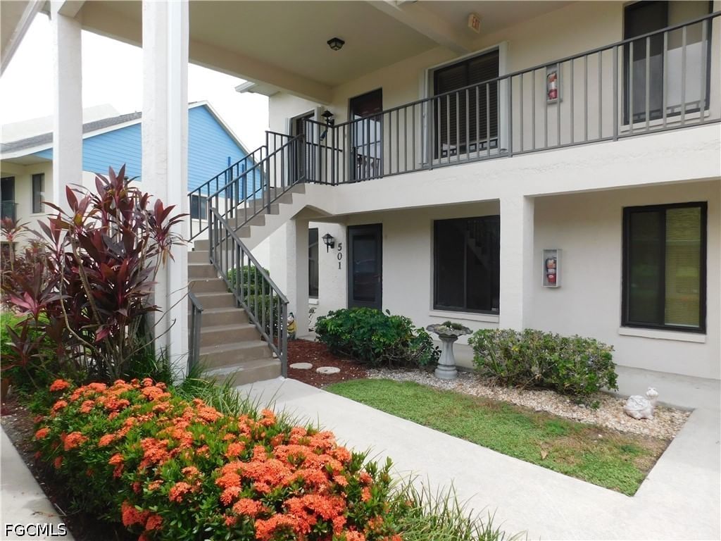 15140 Riverbend Boulevard #506, North Fort Myers, FL 33917 photo 2